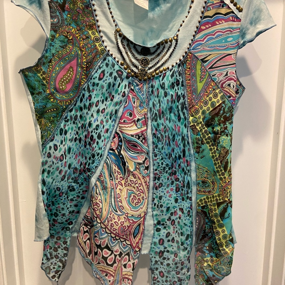 Boutique worthy bohemian inspired top.